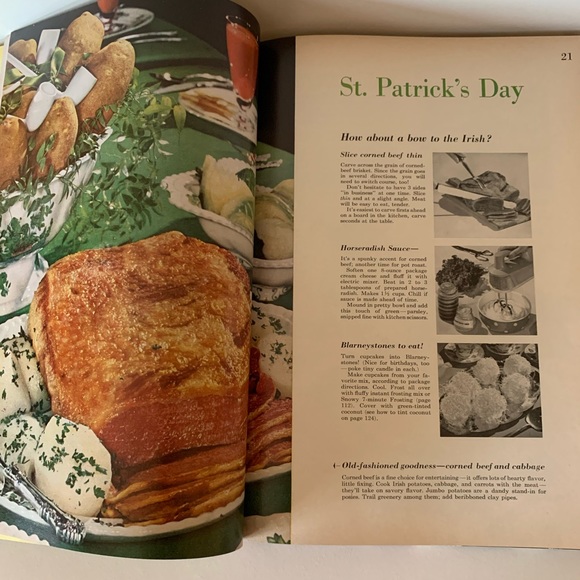 Better Homes and Gardens "Holiday Cook Book" Special Occasions Vintage 1950s - Picture 13 of 14